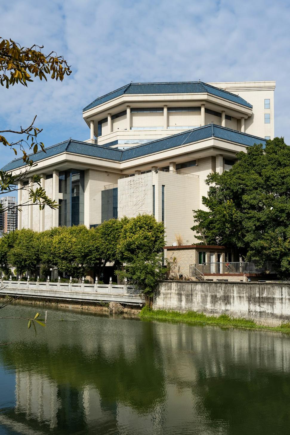 Commercial litigation